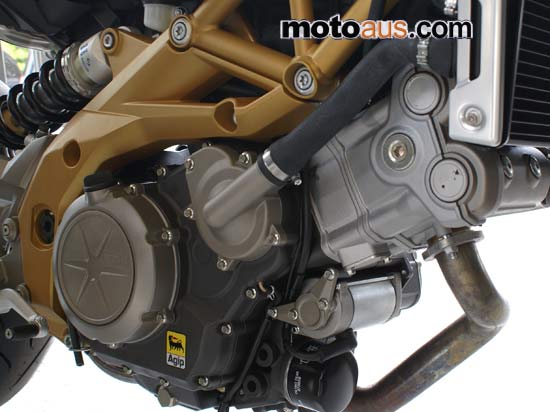 Aprilia Shiver 750 engine
