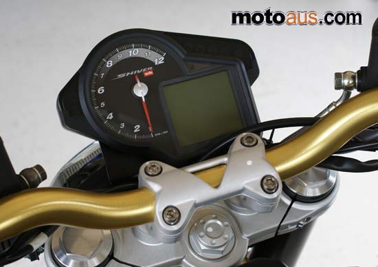 Aprilia Shiver 750 instruments