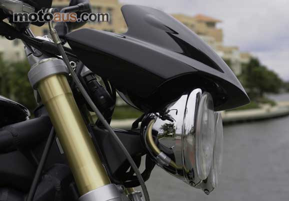 street triple lights