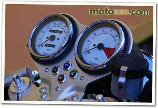 thruxton instruments
