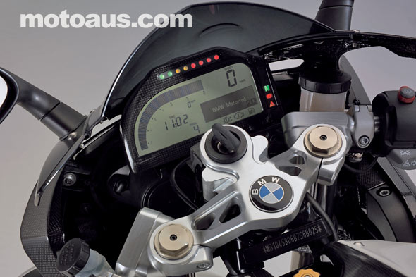 bmw-hp2-sport-dash
