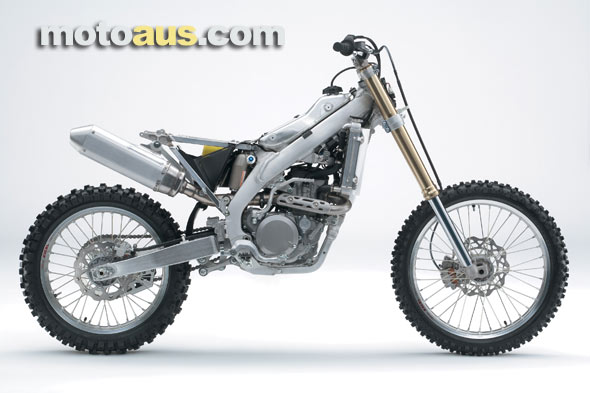 RM-Z450-2010-frame