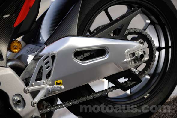 rsv4-swingarm