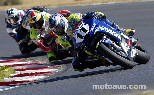 kev-curtain-yamaha-2010