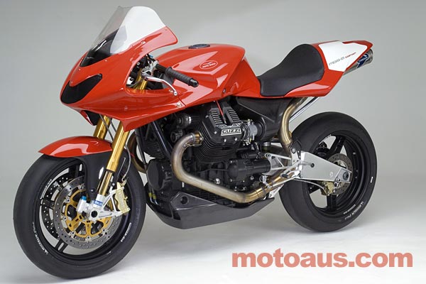Moto-Guzzi-MGS-01-Corsa