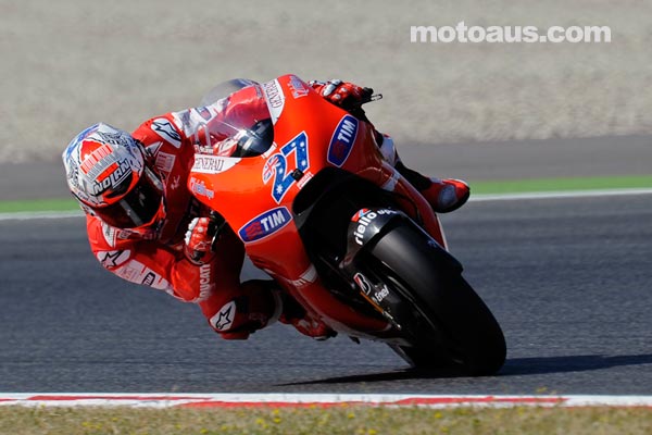 casey-stoner-sideways-m