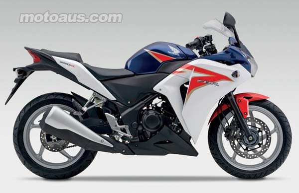2011-honda-cbr250r-tri-color