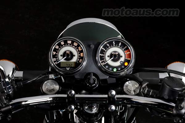 kawasaki-W800-dash