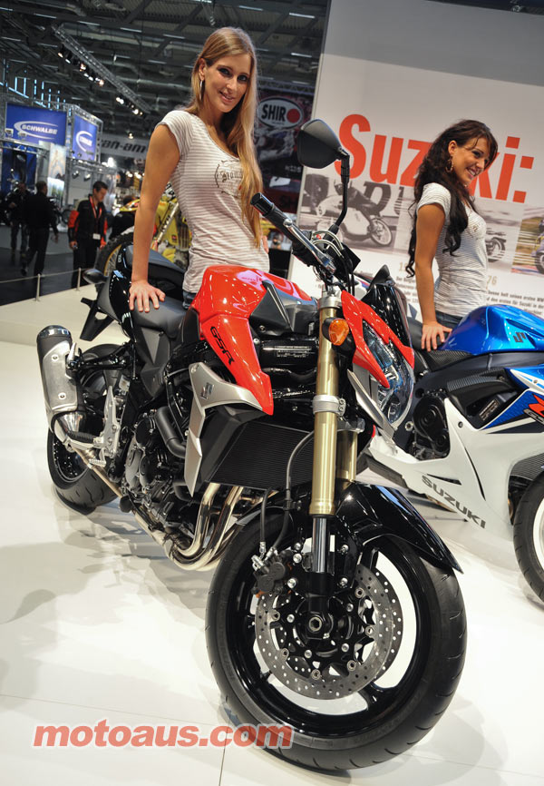 2011-suzuki-gsr750-intermot