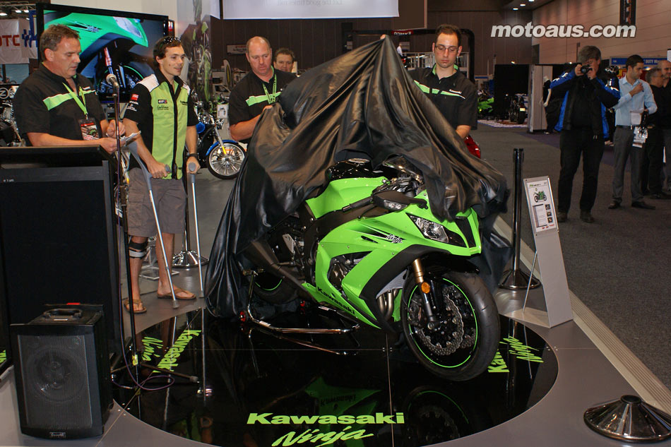 kawasaki-zx10r-unveil