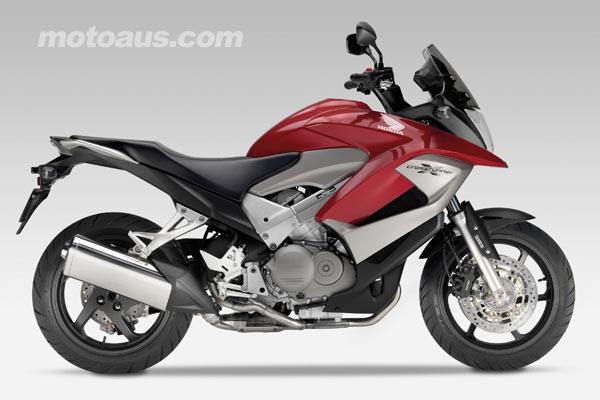 2011-honda-crossrunner