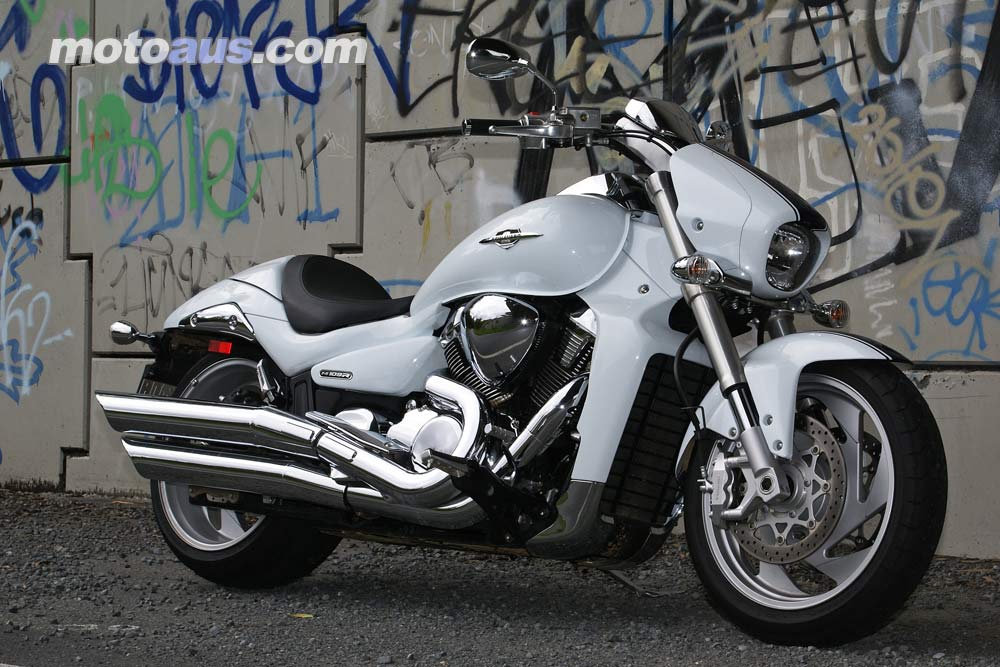 suzuki-boulevard-m109r-le-l