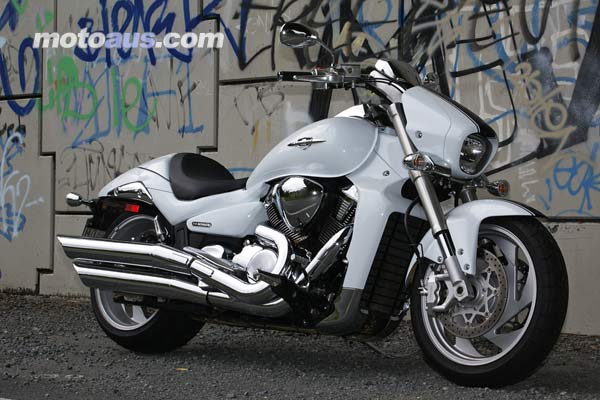 suzuki-boulevard-m109r-le