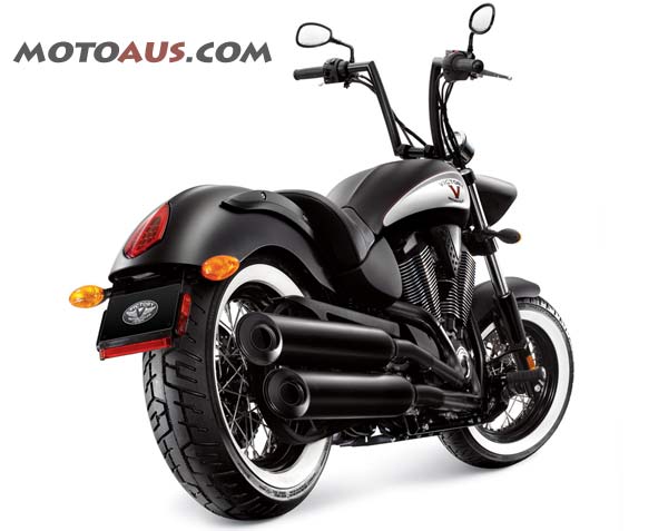 Victory-Highball-rear