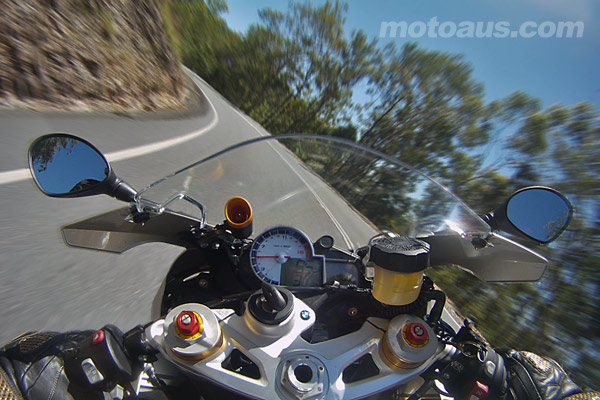 bmw-s1000rr-onboard-sm
