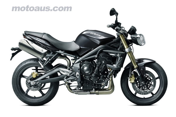 street-triple-black