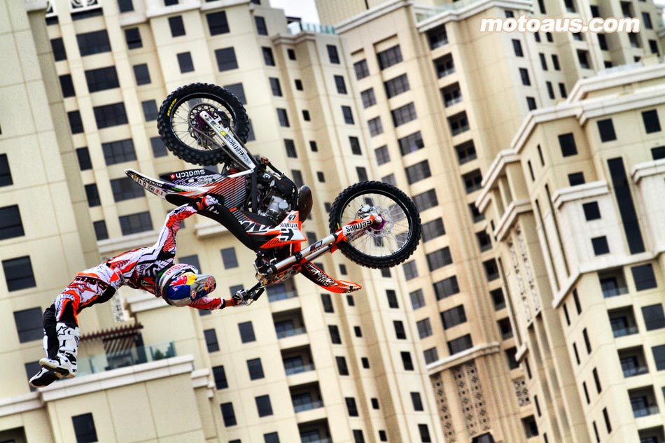 xfighters-building
