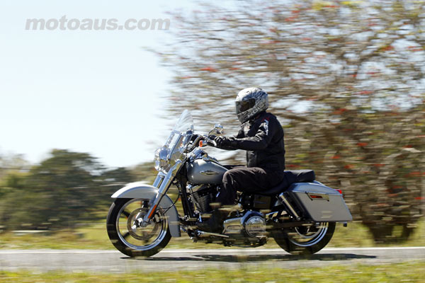 harley-switchback-silver