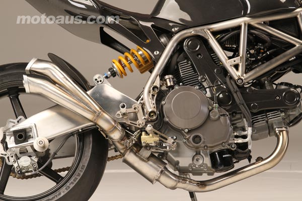 NCR-M4-Carbon-Right-Side