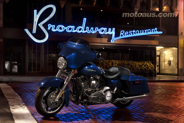 Street-Glide-2012