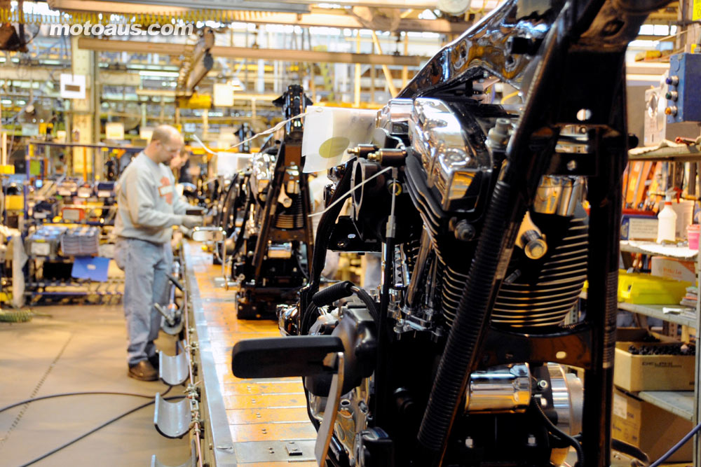 harley engine plant tour