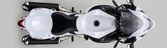 2013-Hayabusa-GSX1300R--Top-s